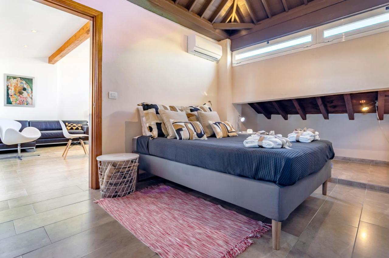-Malagasunapts-Private Terrace Penthouse Buitenkant foto
